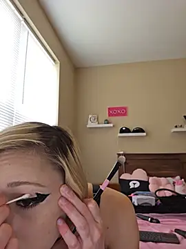AmethystFoxx online show from 31, 5, 2026