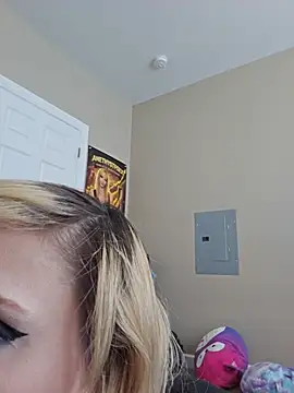Snapshot of AmethystFoxx chatting on 22, 6, 2026 AmethystFoxx online show from 22, 6, 2026