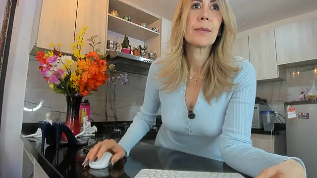 Snapshot of ashleymilf_1 chatting on 23, 7, 2026 ashleymilf 1 online show from 23, 7, 2026