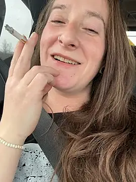 Mini And The Bear online show from 15, 3, 2026