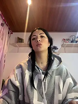 MadisonCambel online show from 10, 12, 2024