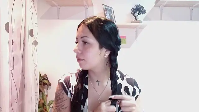 MadisonCambel online show from 11, 12, 2024