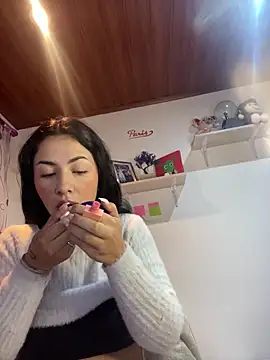 MadisonCambel online show from 17, 1, 2025