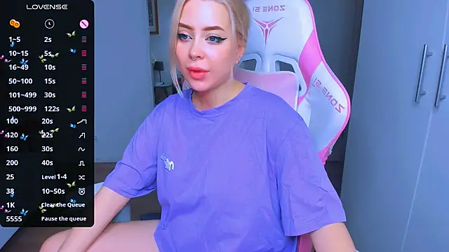 MonaLauu online show from 10, 12, 2024