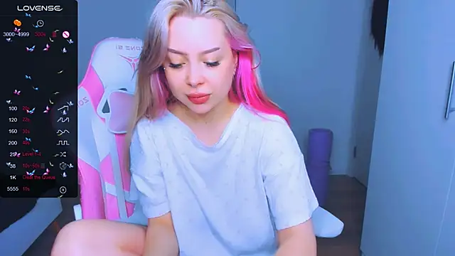 MonaLauu online show from 19, 3, 2025