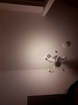 Snapshot of Tinka-Bella-Privat chatting on 7, 11, 2025 Tinka-Bella-Privat online show from 7, 11, 2025