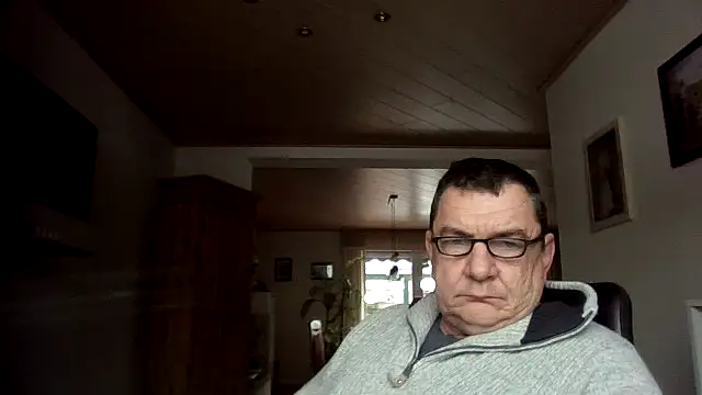 Snapshot of Nobbie444 chatting on 6, 2, 2026 Nobbie444 online show from 6, 2, 2026