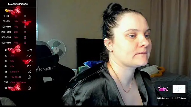 AlanaBrox online show from 5, 11, 2025