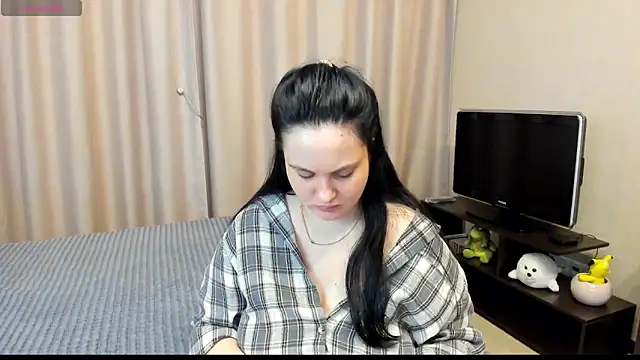 Snapshot of AlanaBrox chatting on 19, 5, 2026 AlanaBrox online show from 19, 5, 2026