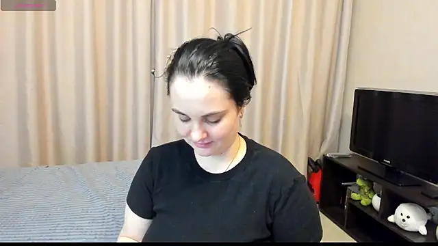 Snapshot of AlanaBrox chatting on 28, 5, 2026 AlanaBrox online show from 28, 5, 2026