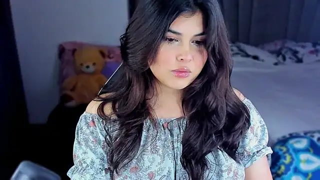 Alyaa s online show from 4, 1, 2025