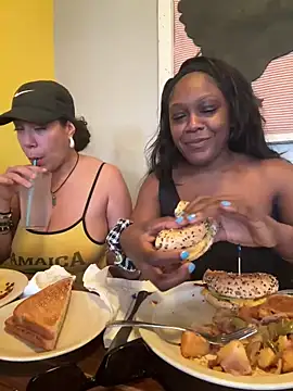 TilaTotti online show from 19, 2, 2025