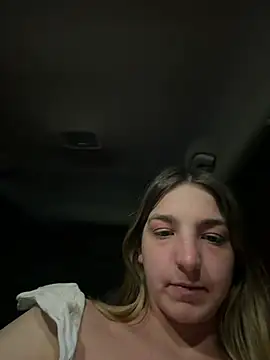 DoriDeluxe66 online show from 10, 4, 2026