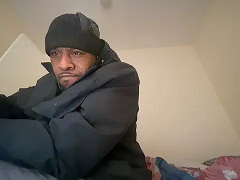 Snapshot of CuzzyB69 chatting on 22, 2, 2025 CuzzyB69 online show from 22, 2, 2025