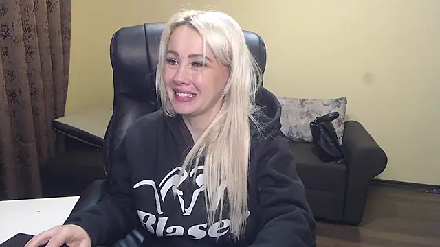 KandyHellenx online show from 15, 1, 2026