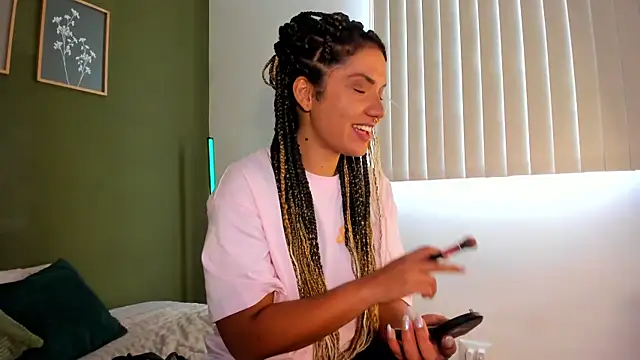 karlye 5 online show from 24, 3, 2026