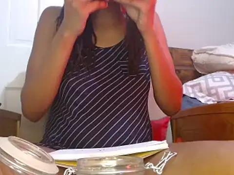 Snapshot of EmpressSunshine chatting on 22, 2, 2025 EmpressSunshine online show from 22, 2, 2025