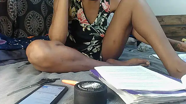 Snapshot of EmpressSunshine chatting on 8, 10, 2025 EmpressSunshine online show from 8, 10, 2025