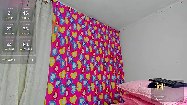 caroline tovar online show from 26, 2, 2025