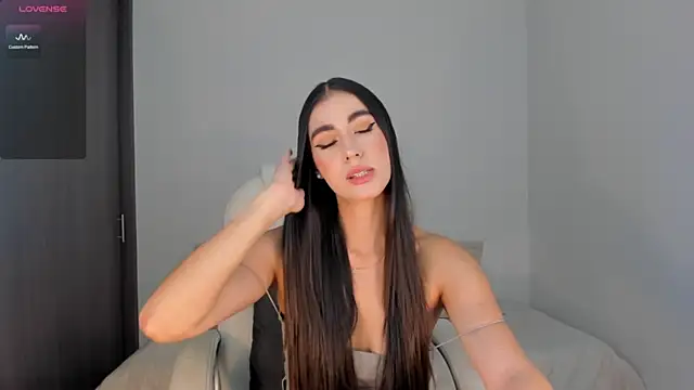 Snapshot of RebeccaBaxter chatting on 9, 1, 2025 RebeccaBaxter online show from 9, 1, 2025