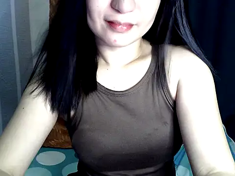 Snapshot of Mia_2022 chatting on 11, 5, 2026 Mia 2022 online show from 11, 5, 2026