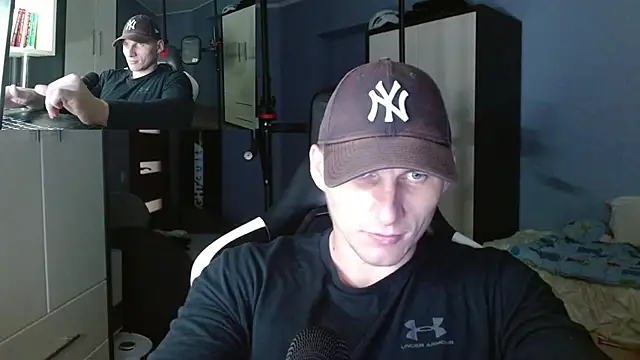 PoliglotJoe online show from 13, 10, 2025
