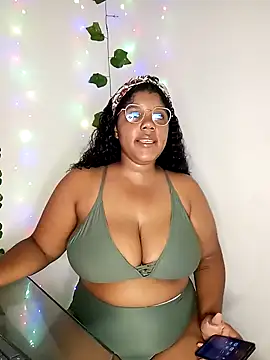 Lilyth  Brown online show from 25, 1, 2025