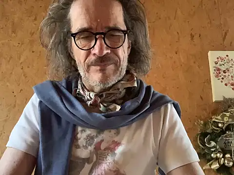 Snapshot of GioApri chatting on 16, 1, 2026 GioApri online show from 16, 1, 2026