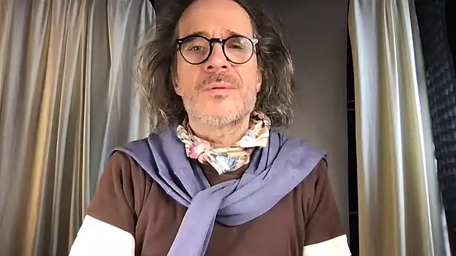 Snapshot of GioApri chatting on 18, 1, 2026 GioApri online show from 18, 1, 2026