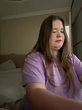 Snapshot of remirann_ chatting on 14, 12, 2024 remirann  online show from 14, 12, 2024