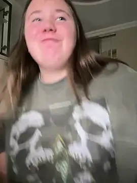 Snapshot of remirann_ chatting on 15, 12, 2024 remirann  online show from 15, 12, 2024