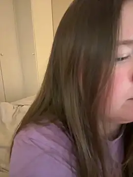 Snapshot of remirann_ chatting on 7, 1, 2025 remirann  online show from 7, 1, 2025