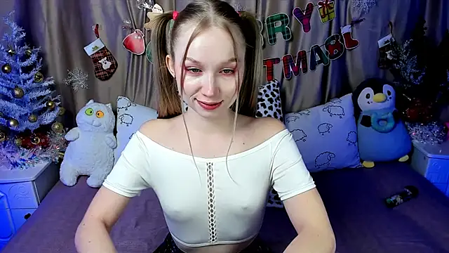 Snapshot of LilyStarlight chatting on 20, 12, 2024 LilyStarlight online show from 20, 12, 2024