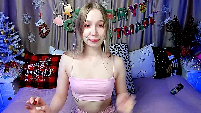 Snapshot of LilyStarlight chatting on 31, 12, 2024 LilyStarlight online show from 31, 12, 2024