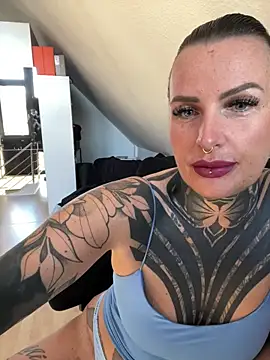 InkedBiitch online show from 7, 4, 2026