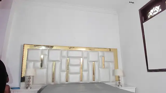 Snapshot of Kylieandjhonny chatting on 8, 3, 2025 Kylieandjhonny online show from 8, 3, 2025