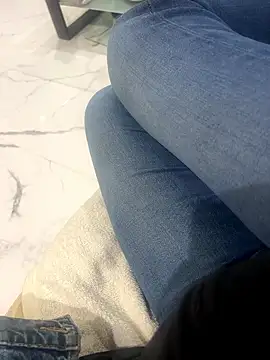 Cezar993 online show from 8, 1, 2026