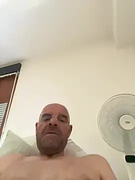 slim1976006 online show from 1, 8, 2026