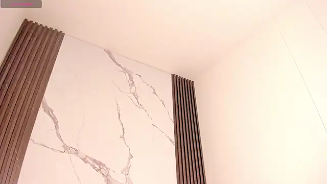 Snapshot of Rianamanson chatting on 14, 11, 2025 Rianamanson online show from 14, 11, 2025