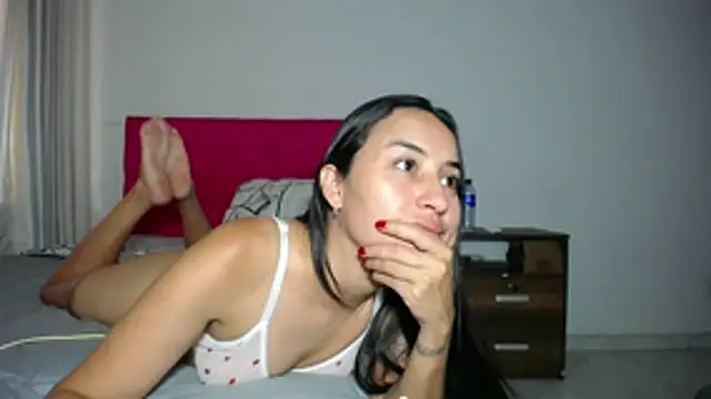 LisaRiveraxxx online show from 24, 10, 2025