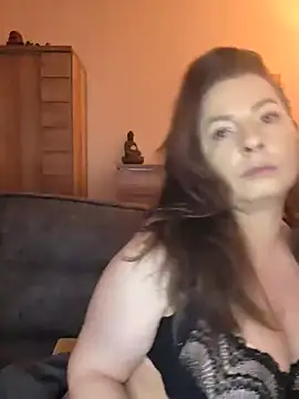 cristalines online show from 19, 2, 2026