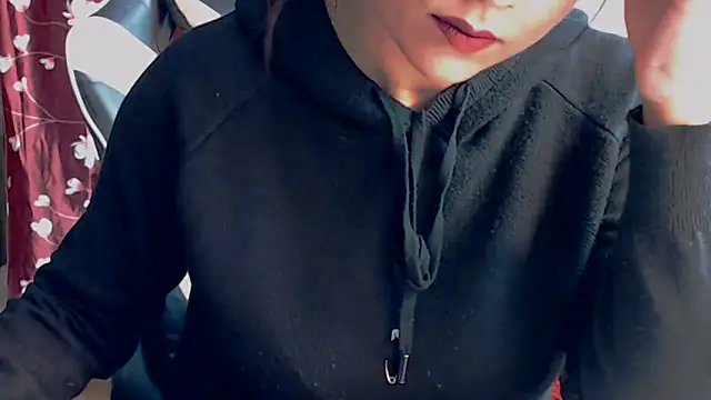 Snapshot of Naiaa-mylove chatting on 4, 2, 2026 Naiaa-mylove online show from 4, 2, 2026