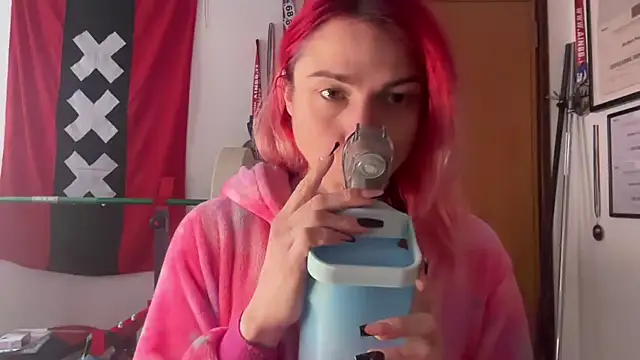 Nikky Divine online show from 11, 1, 2025