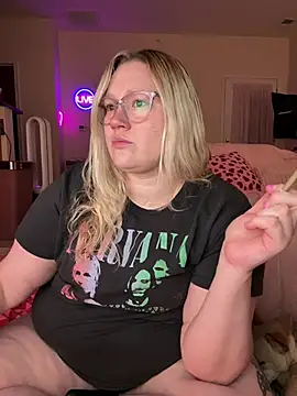 PiggyRose online show from 1, 4, 2026