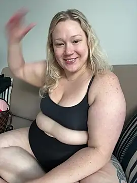 Snapshot of PiggyRose chatting on 14, 5, 2026 PiggyRose online show from 14, 5, 2026