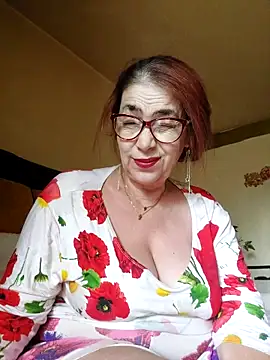 Snapshot of Chriss_Tinaa chatting on 31, 5, 2026 Chriss Tinaa online show from 31, 5, 2026