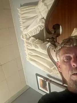 19JaSon83 online show from 7, 8, 2026