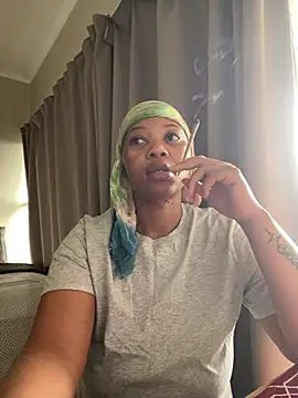 Snapshot of cherrybabe76 chatting on 15, 2, 2025 cherrybabe76 online show from 15, 2, 2025