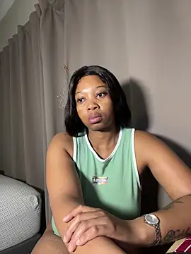 Snapshot of cherrybabe76 chatting on 17, 2, 2025 cherrybabe76 online show from 17, 2, 2025