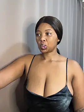 Snapshot of cherrybabe76 chatting on 2, 3, 2026 cherrybabe76 online show from 2, 3, 2026